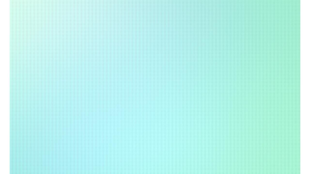 O interfață de chat din aplicație unde un utilizator interacționează cu un antrenor AI. Mesajele arată o conversație naturală despre obiective de fitness, planuri de antrenament și încurajări personalizate, cu iconițe care sugerează inteligența artificială.